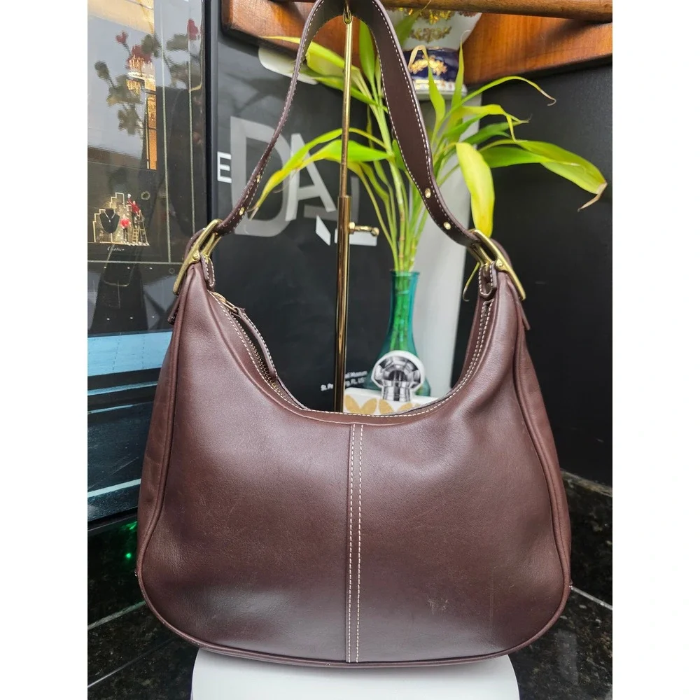 Coach Legacy Zoe West Crescent Hobo Y2K Bag Mahogamy Leather Vintage Minimalist